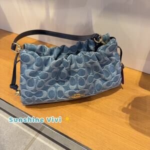 WNT Coach Faye Shoulder Bag In Signature Denim CDE45 denim/Gold/Indigo